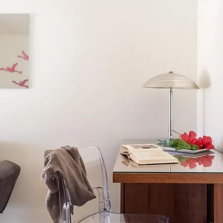 Foyer & Гостевой дом Кальяри
