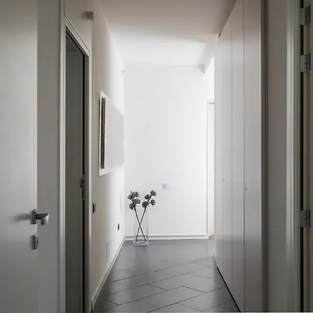 Foyer & 2* 卡利亚里